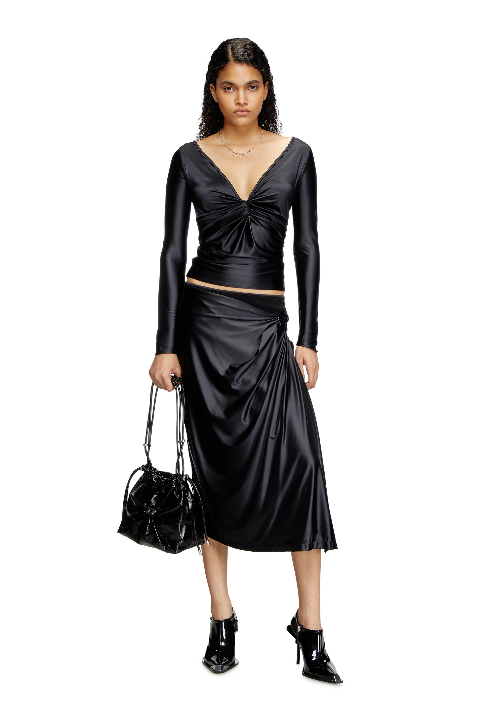 早い者勝ち!!! DIESE ◆ クロスボディバッグ｜Scrunch-D Bucket SCRUNCH-D BUCKET Scrunch-D-Bucket bag in shiny wrinkled