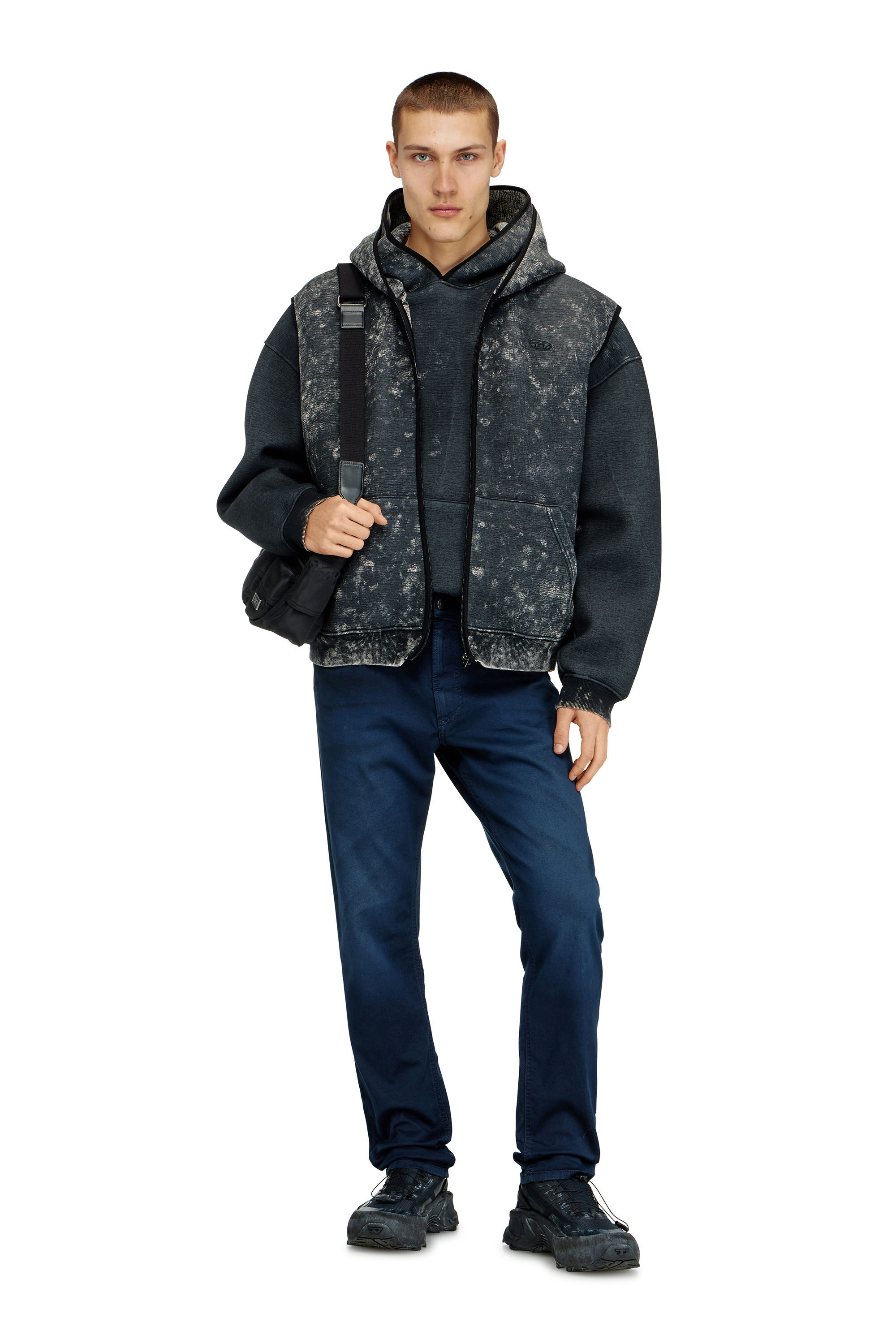 Diesel - Man's Regular 2032 D-Krooley-BW Joggjeans&reg; 0670M, Dark Blue - 1