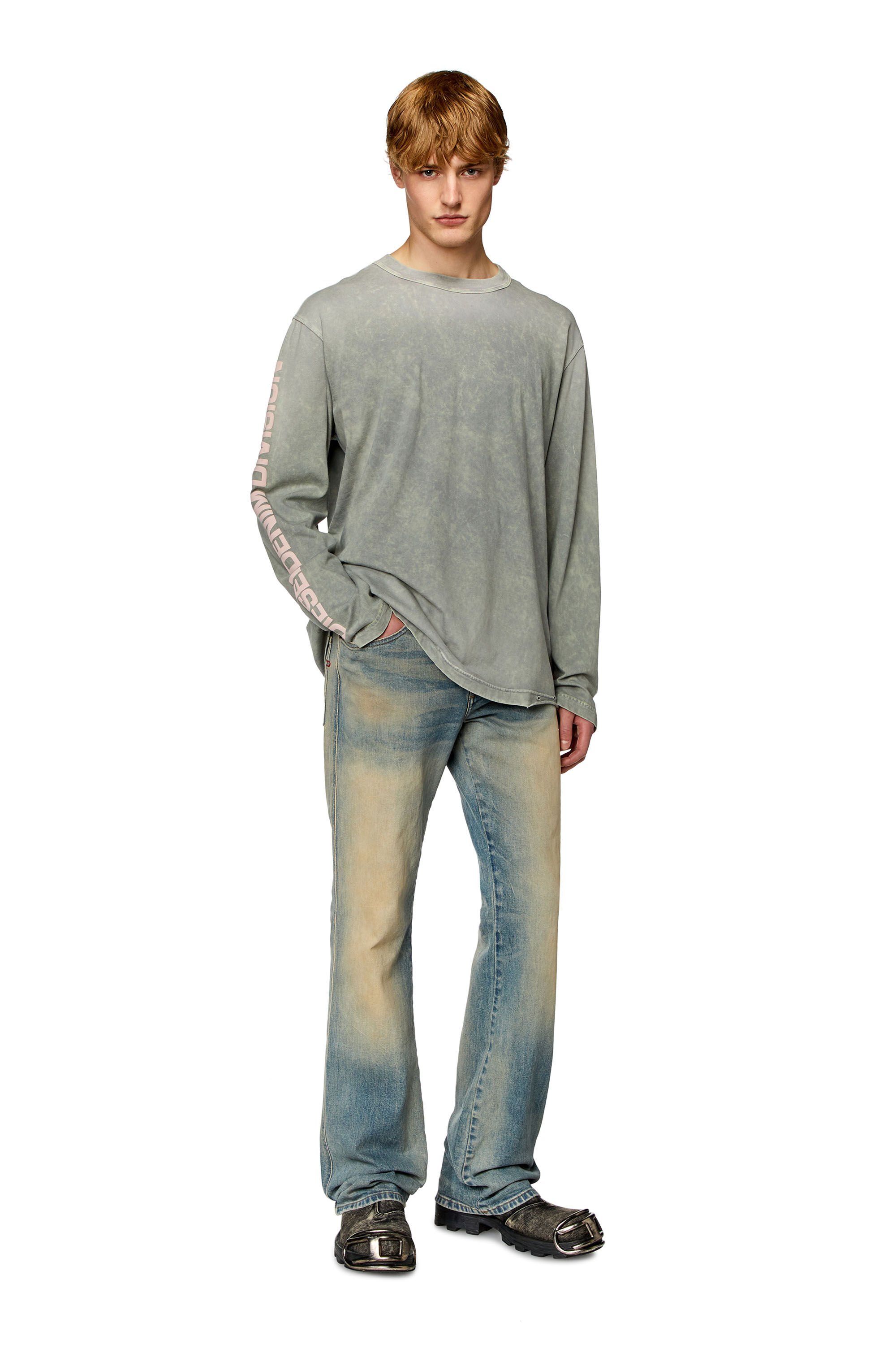 Diesel - T-CRANE-LS-N1, Man Acid-wash long-sleeve T-shirt in Grey - Image 1