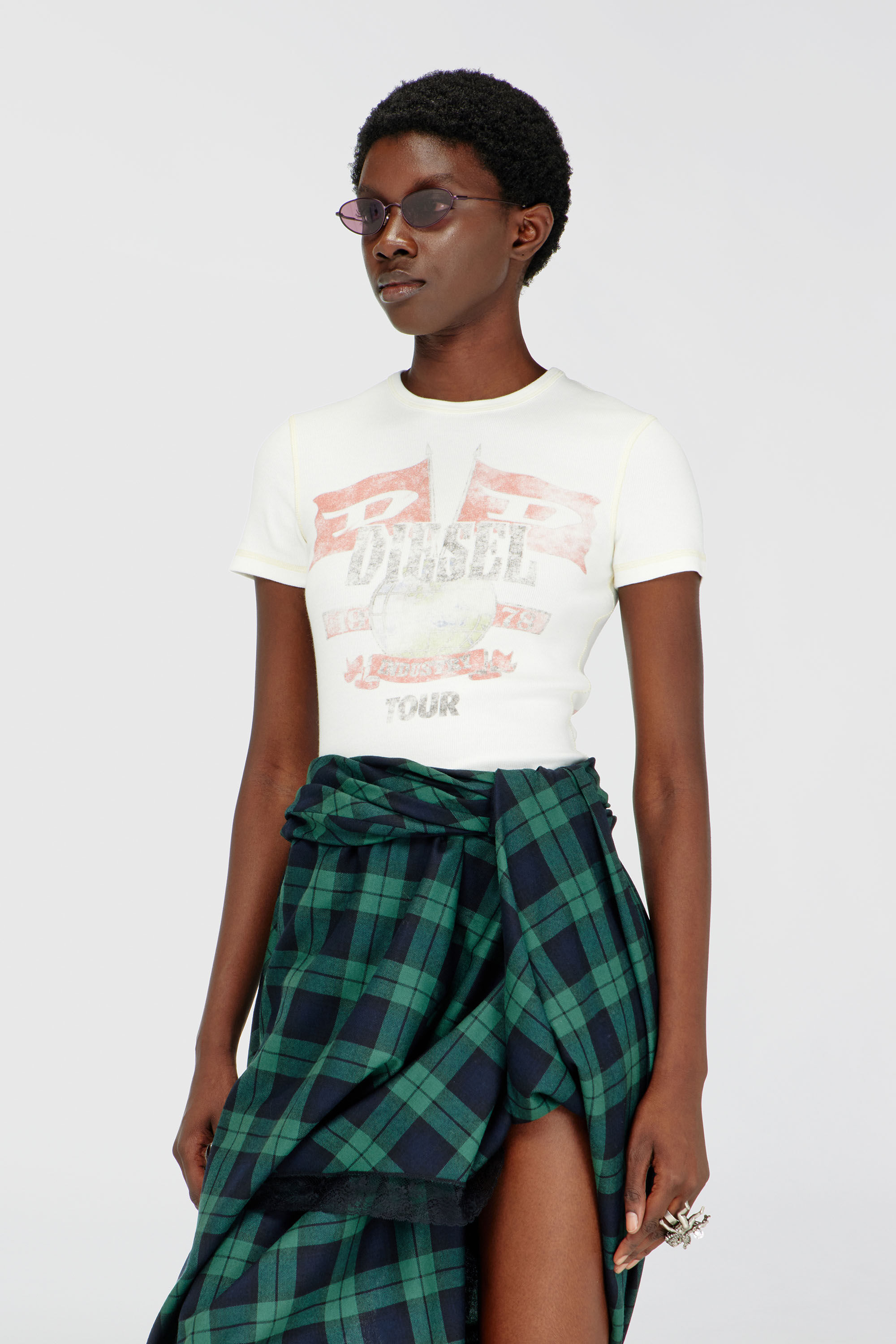 Diesel - T-MARSY-RIB, Woman's Ribbed T-shirt with concert graphics in White - 3