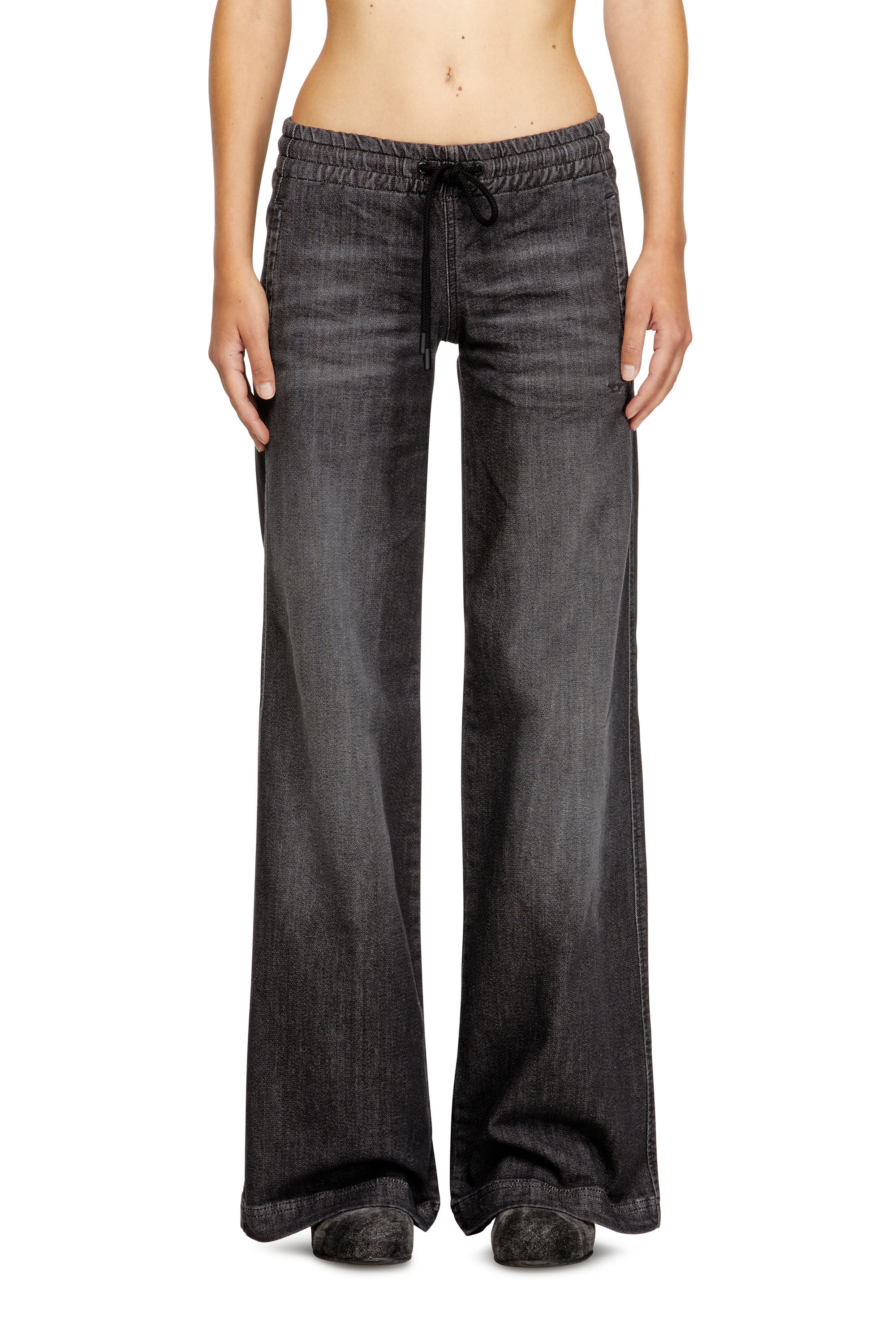 Diesel - Woman's Relaxed 2078 D-Ainty Joggjeans® 09M66, Black/Dark grey - 3
