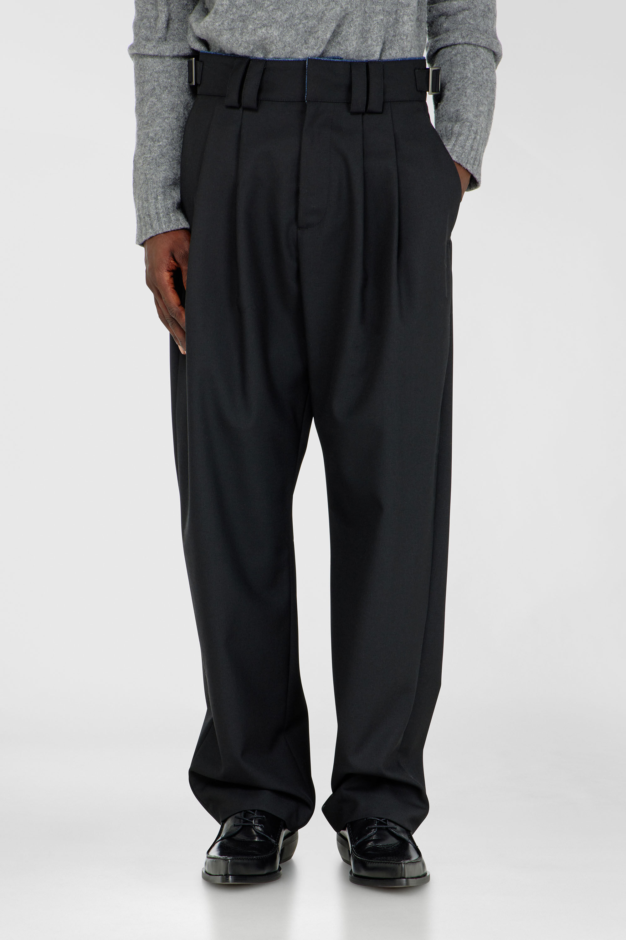 Diesel - P-HIT-COOL, Man's Tailored pants with denim detail in Black - 3