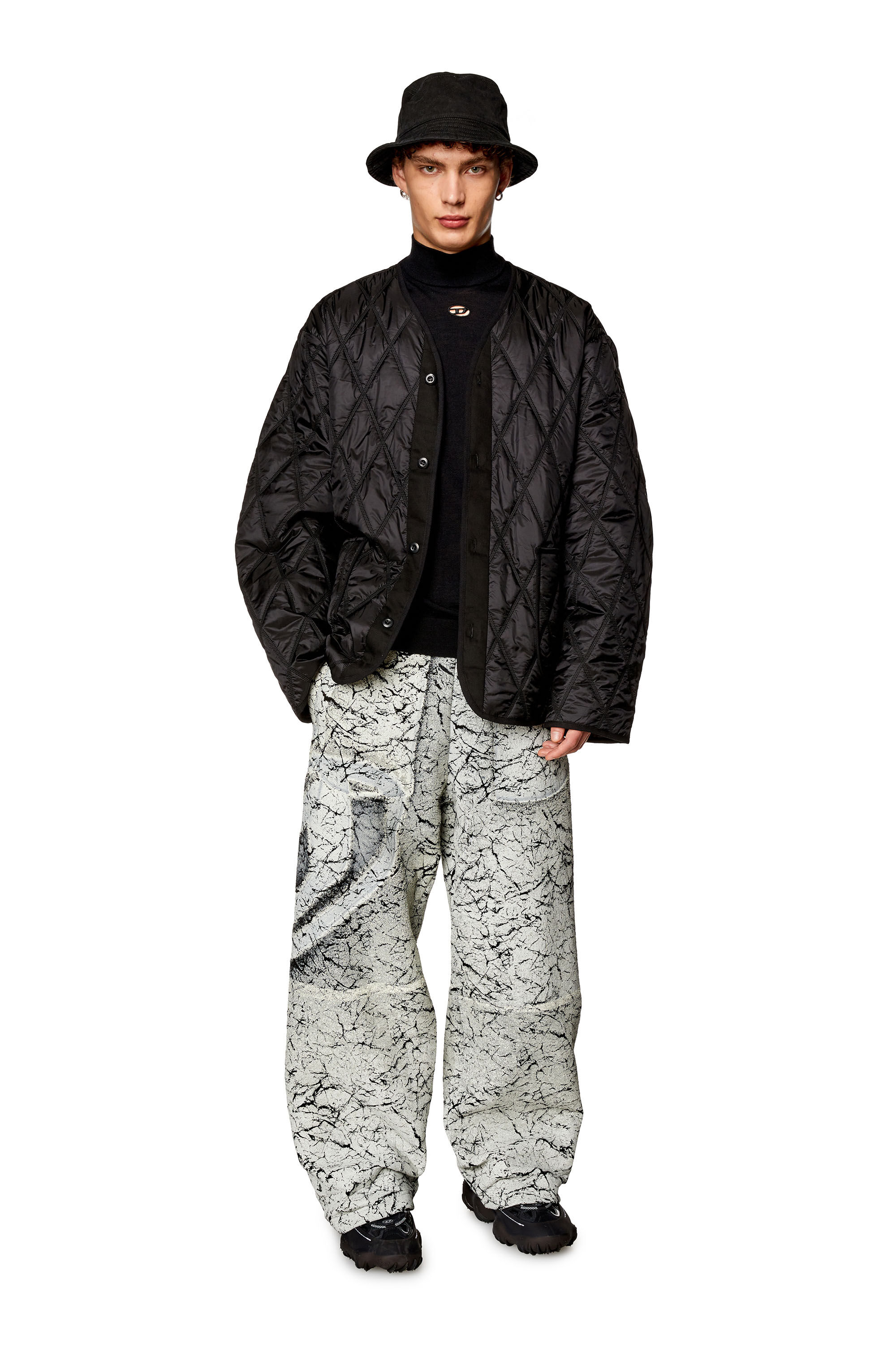 Diesel - J-BOY, Man V-neck jacket in quilted nylon in Black - Image 1