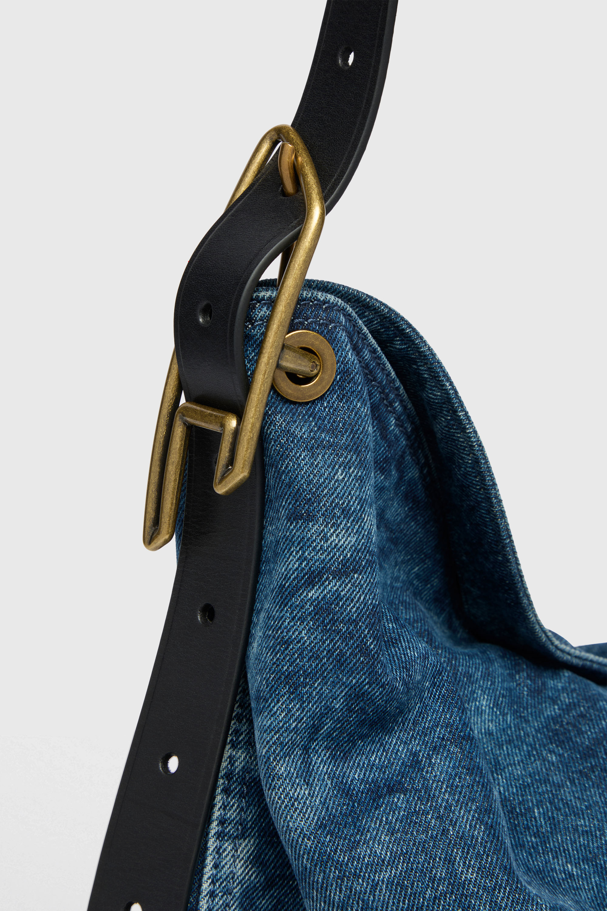 Diesel - D-LINE HOBO L, Woman's D-Line-Denim hobo bag in Medium blue - 4