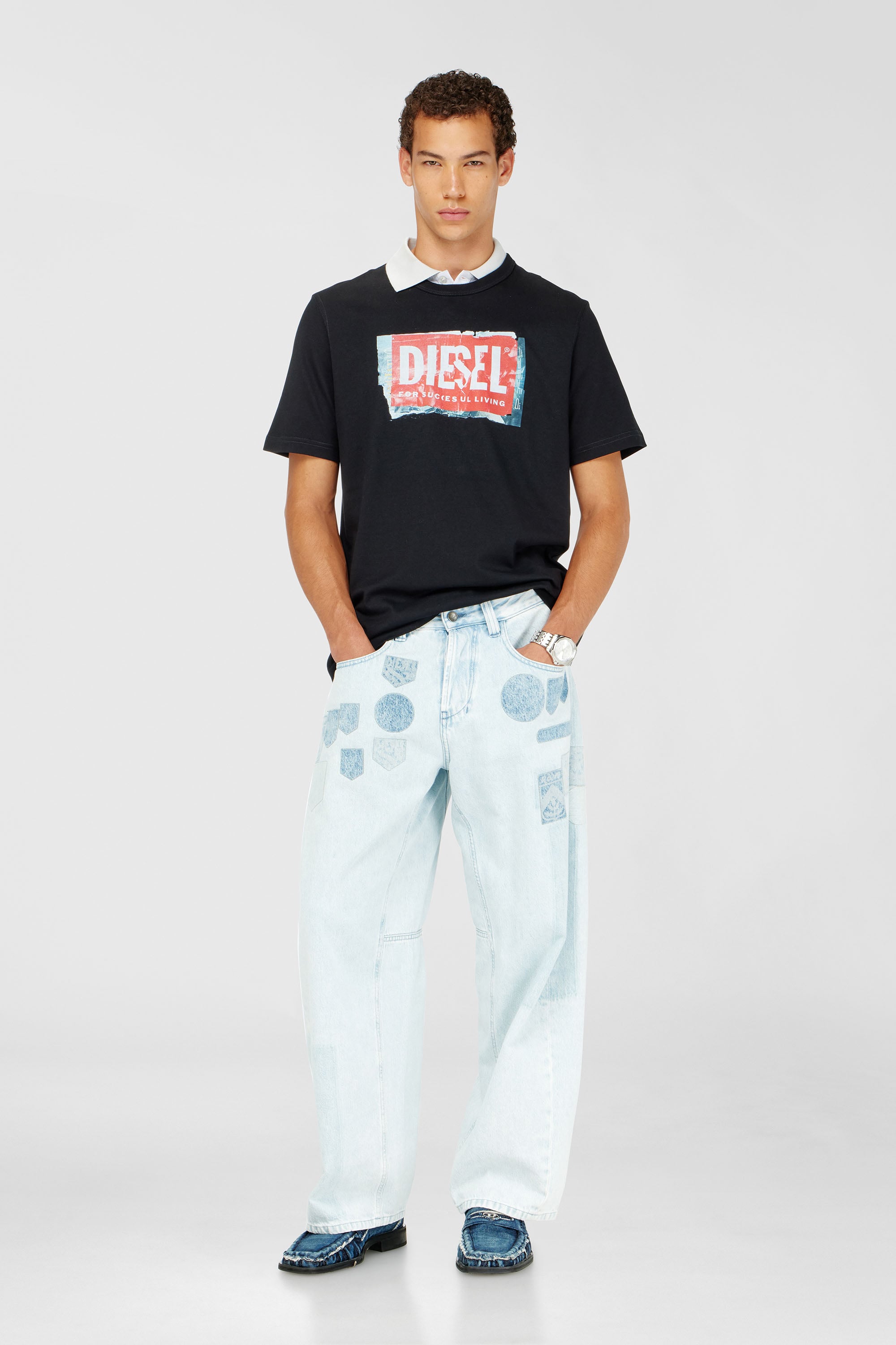 Diesel - T-ADJUST-Q6, Man's T-shirt with crumpled-effect logo in Black - 2