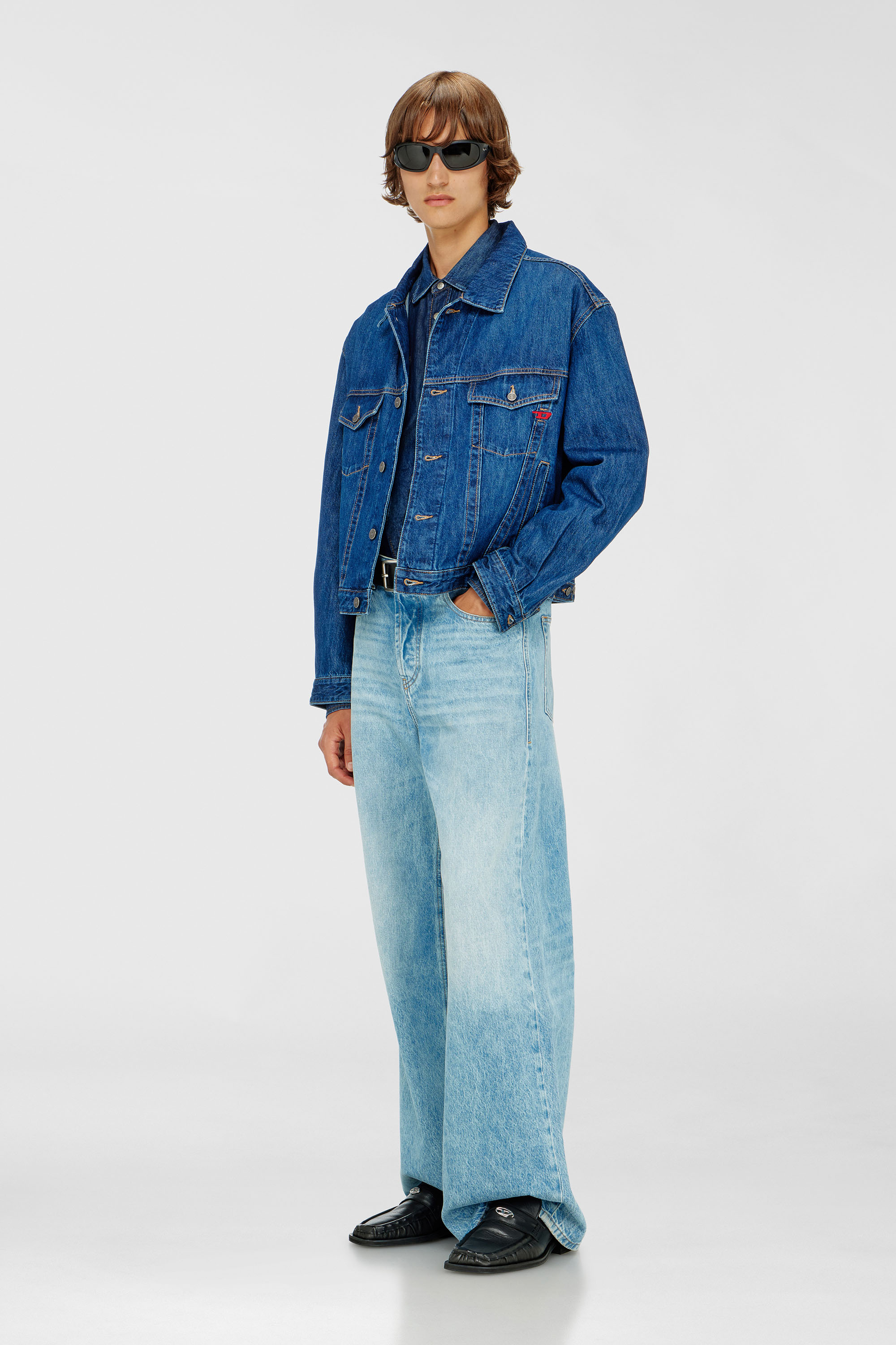 Diesel - D-RANGER, Man's Trucker jacket in denim in Medium blue - 2