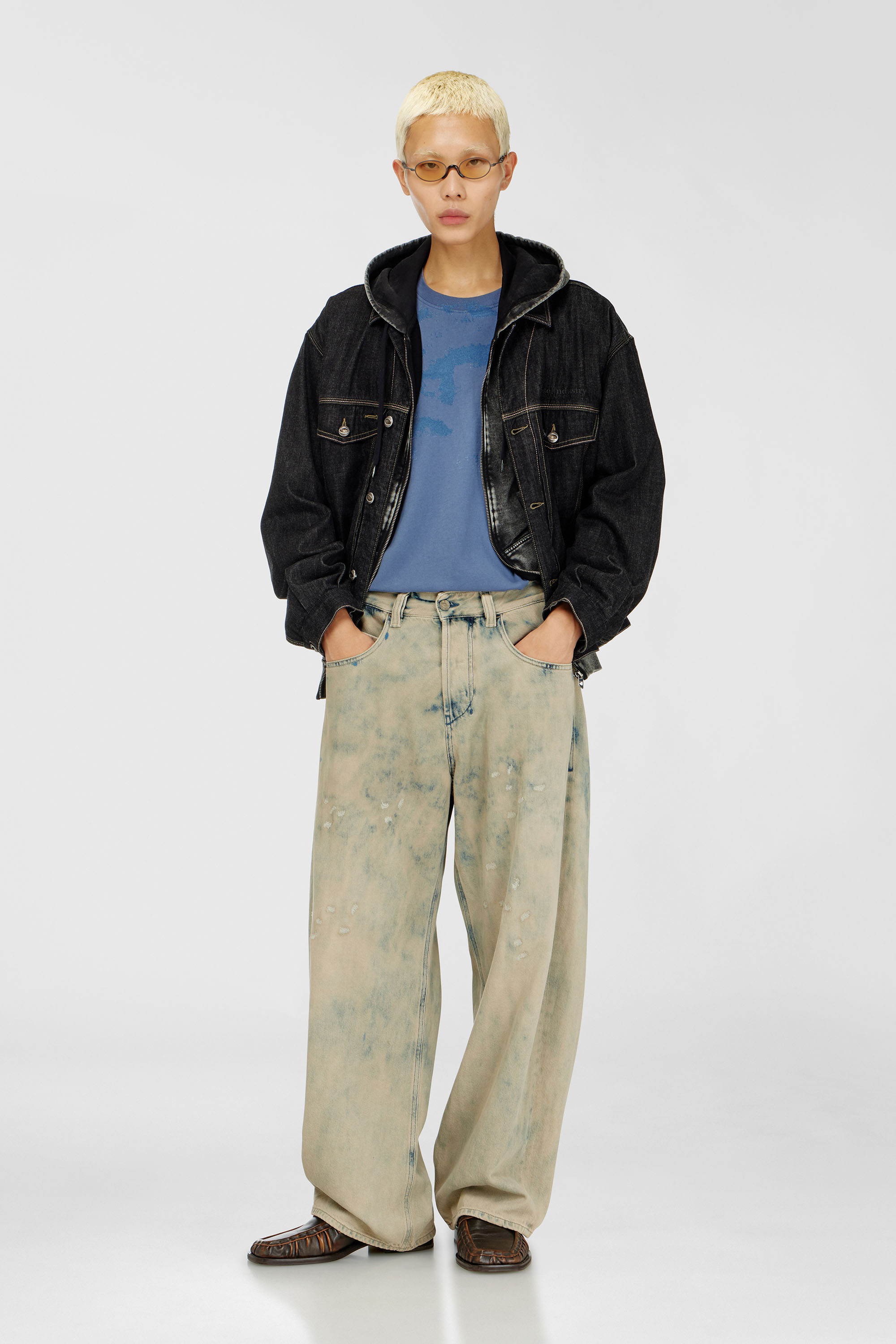 Diesel - T-BOXT-N14, Man's T-shirt with distressed flocked logo in null - 1