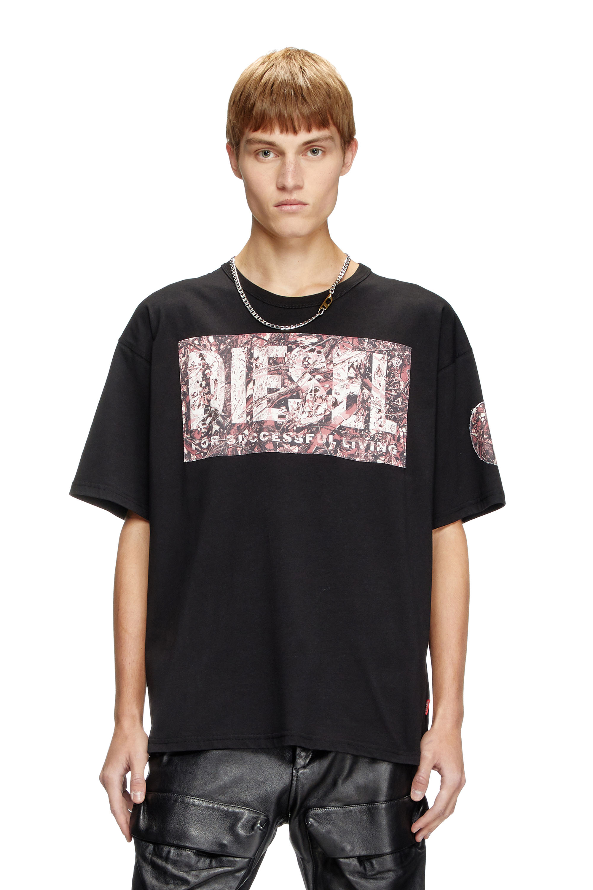 Diesel - T-BOXT-R22, Man's T-shirt with large gabardine patch logo in null - 1