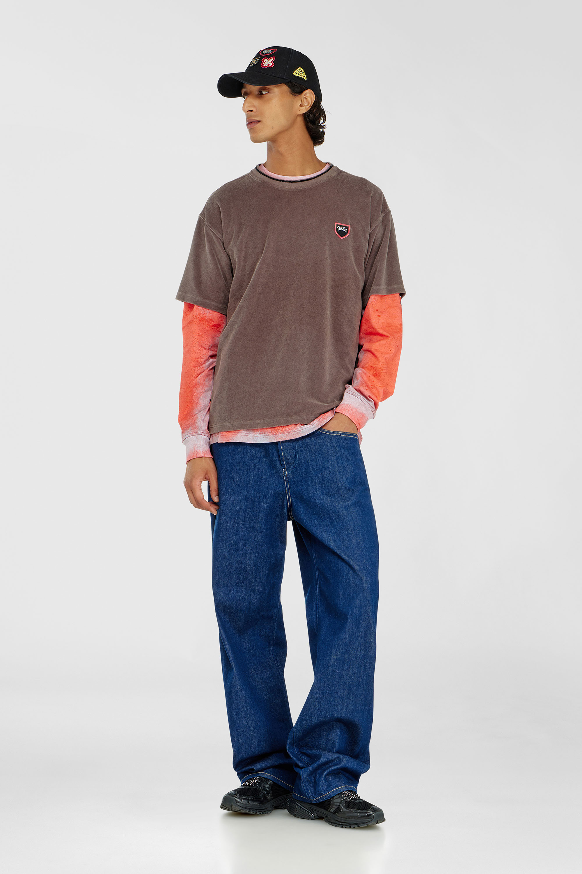 Diesel - T-SPONGY, Man's Chenille T-shirt with shield patch in Brown - 2