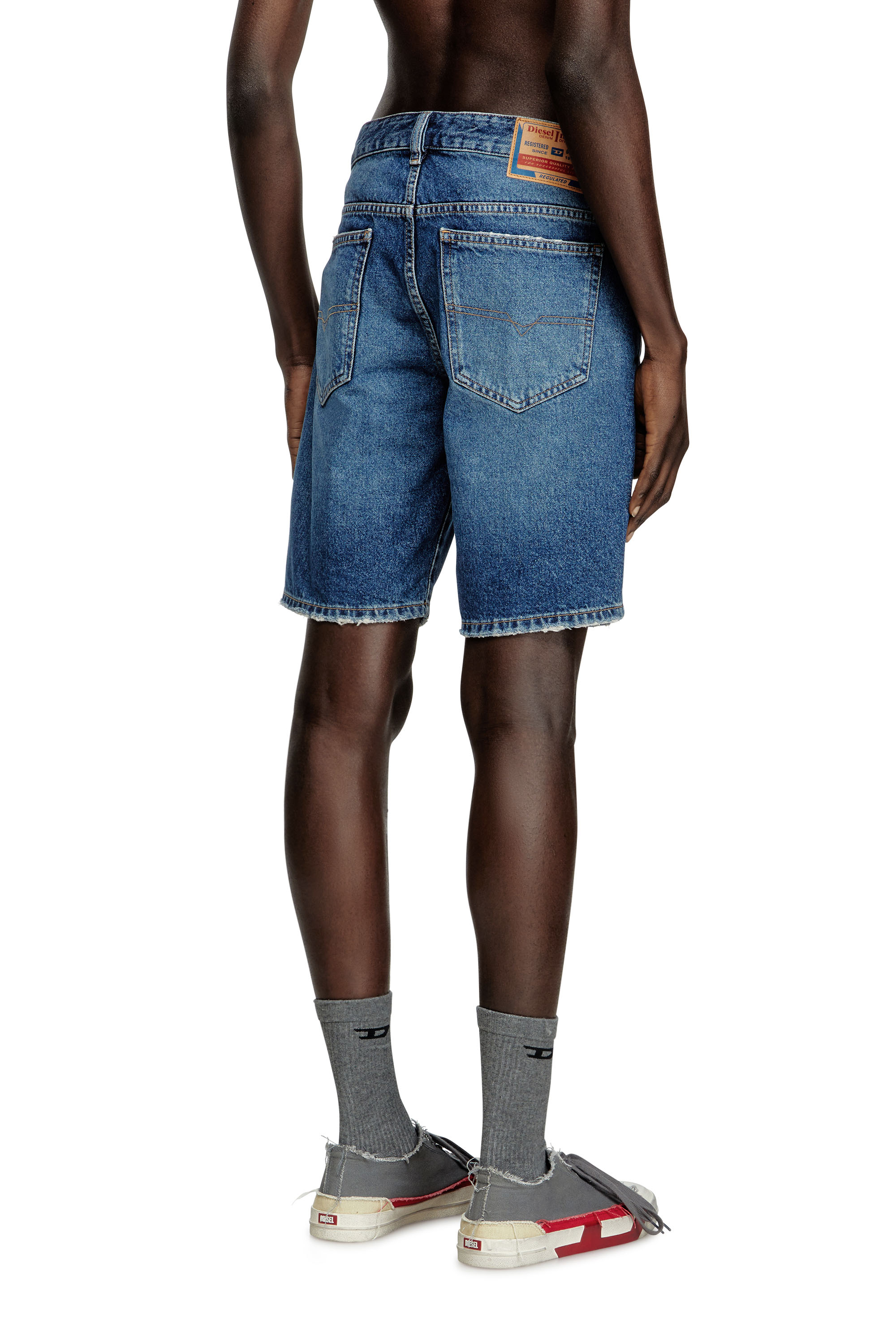 D-FIN, Medium blue Diesel - D-FIN, Man's Slim denim shorts in Medium blue - 4