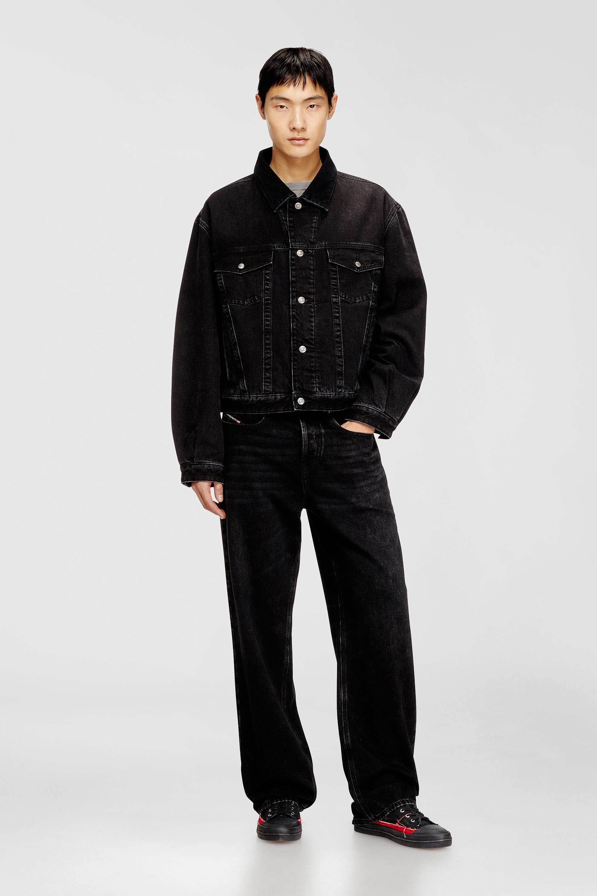 Diesel - D-RANGER-T, Unisex's Padded trucker jacket in denim in Black - 2
