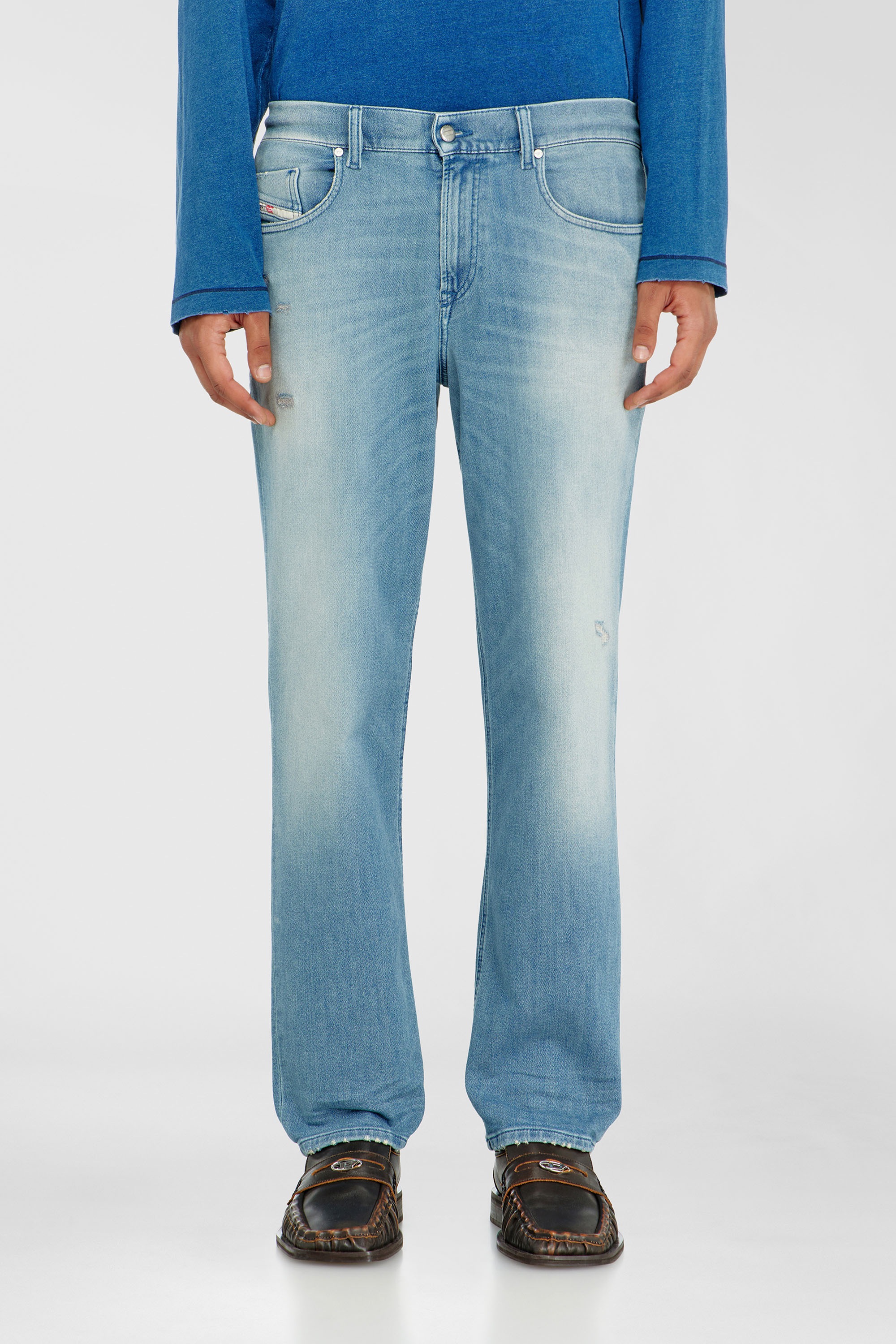 Diesel - Man's Regular 2090 D-Veekley Joggjeans&reg; 09Q21, Light Blue - 1