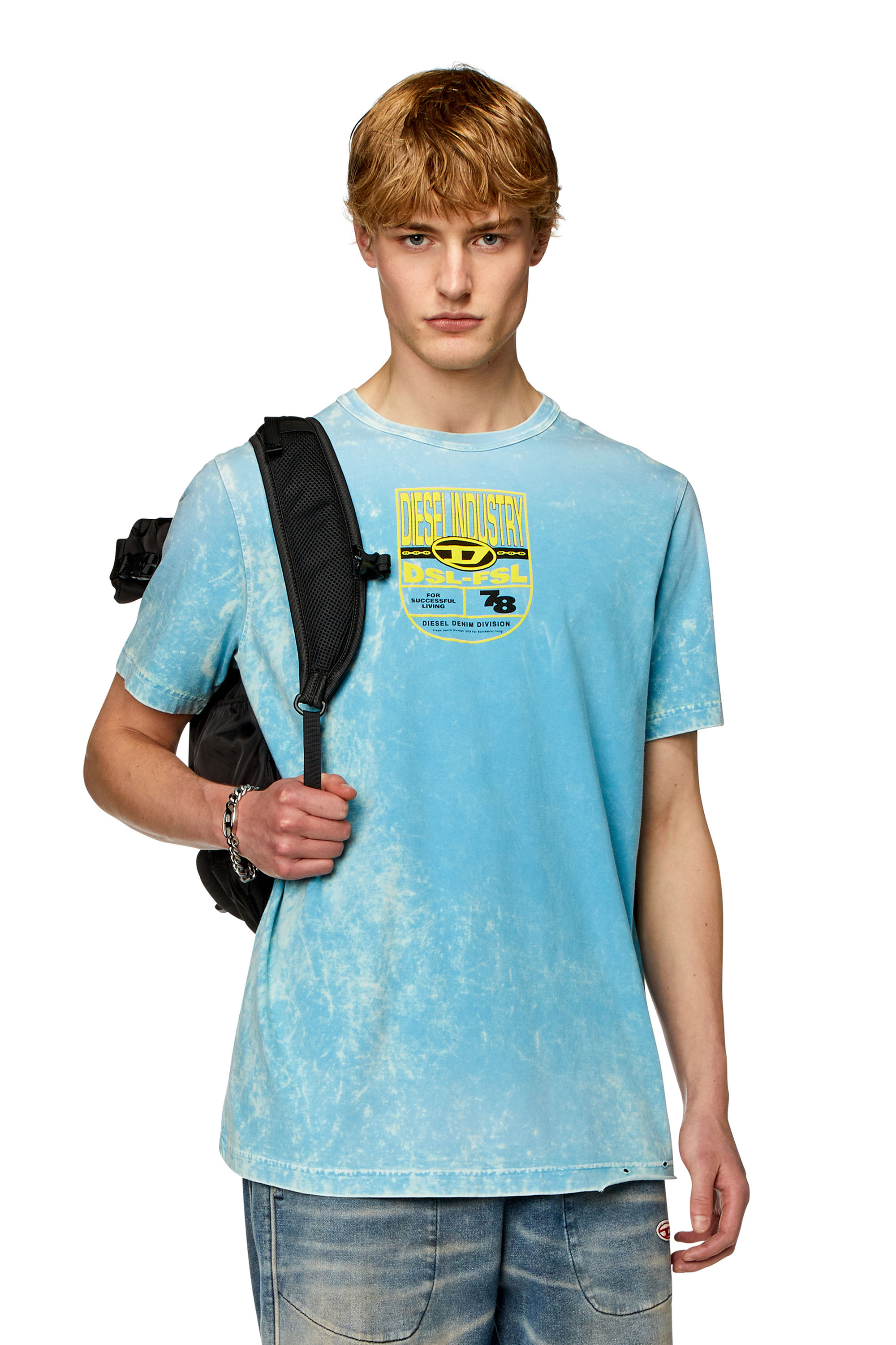 Diesel - T-JUST-N17, Man Acid-wash T-shirt with crest logo print in Blue - Image 1