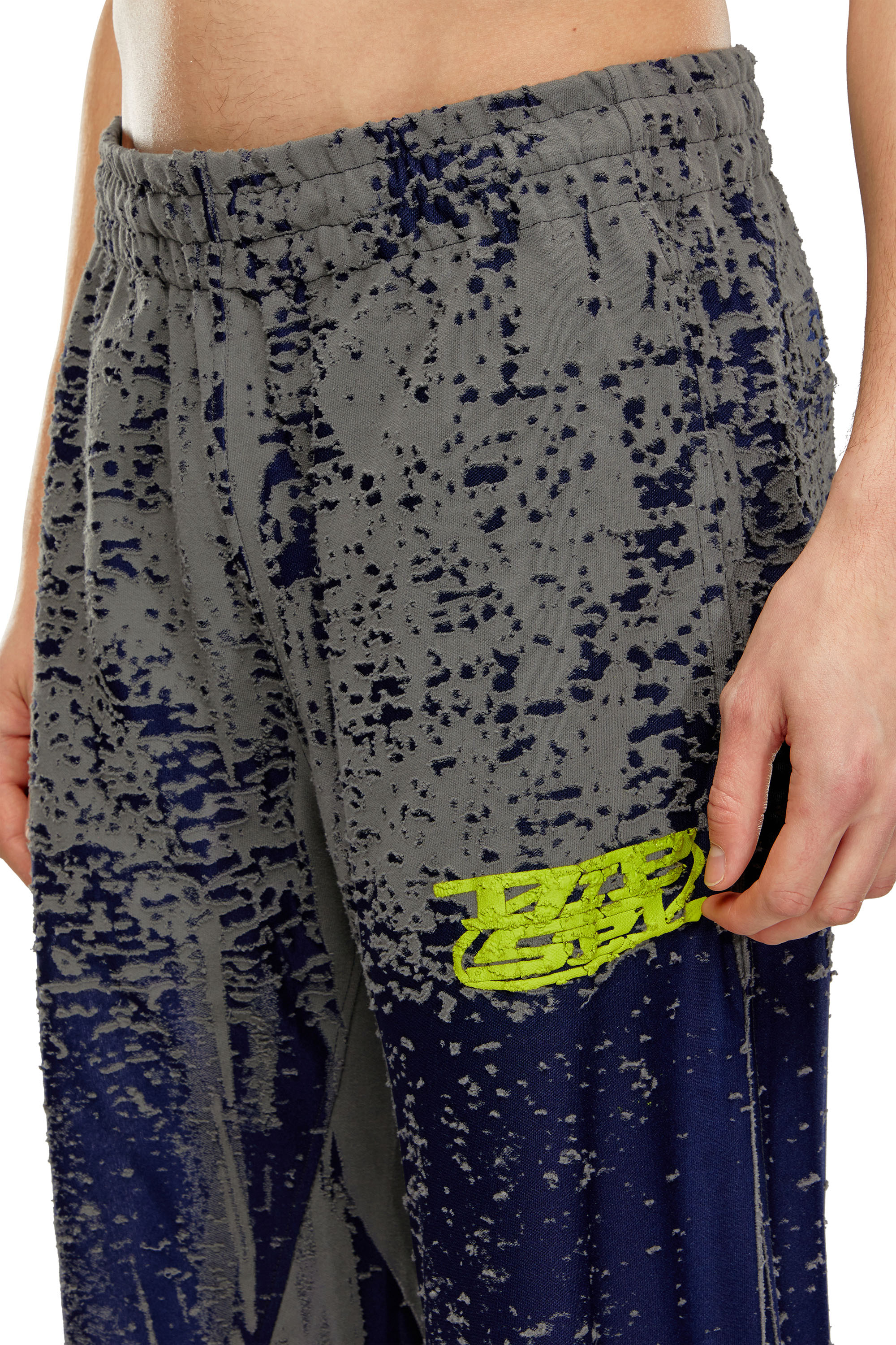 Diesel - P-SOLEO-POCK, Man Burnout sweatpants with puff-print logo in Blue - Image 5