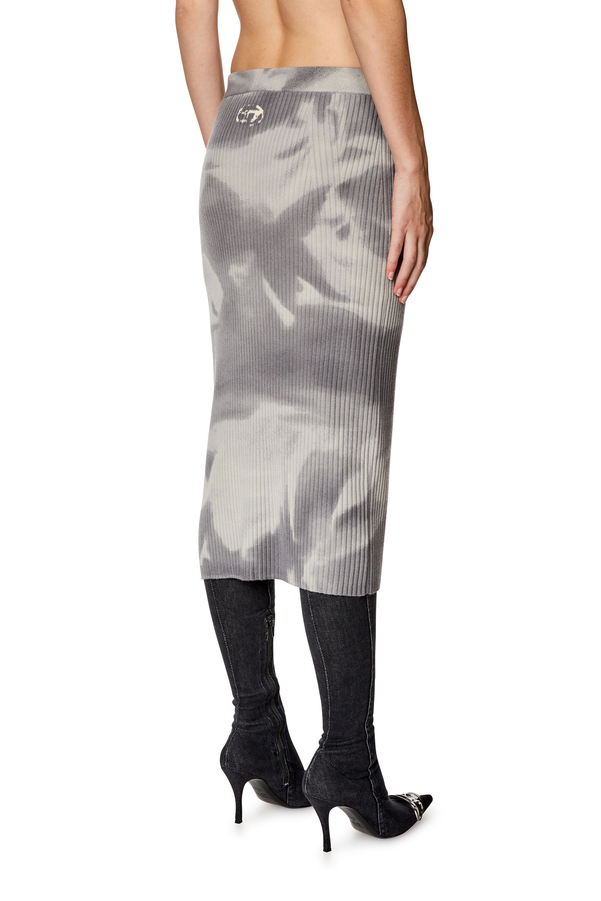 Diesel - M-BETTY, Woman Midi skirt in camo wool knit in Grey - Image 3