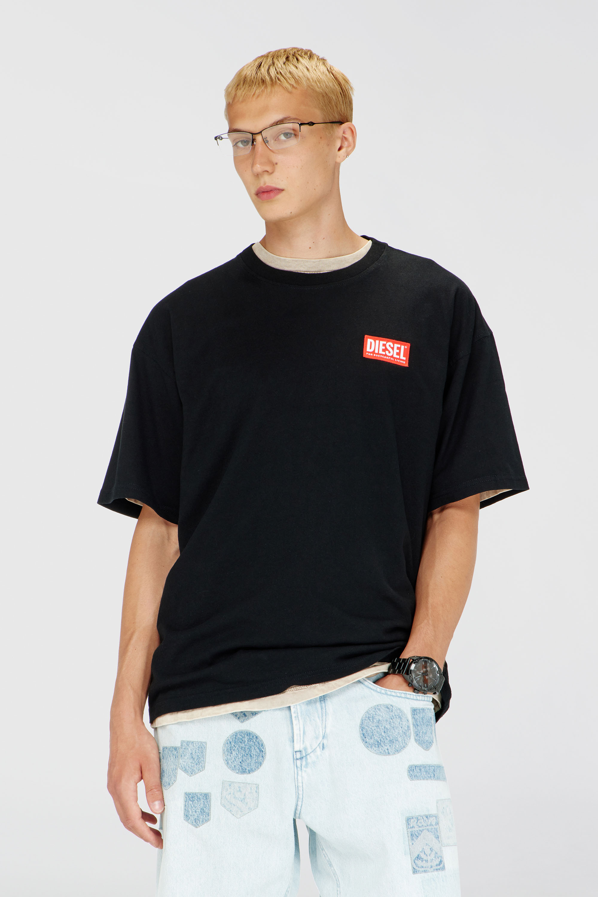 Diesel - T-BOXT-LAB, Man's T-shirt with jacquard logo patch in Black - 1