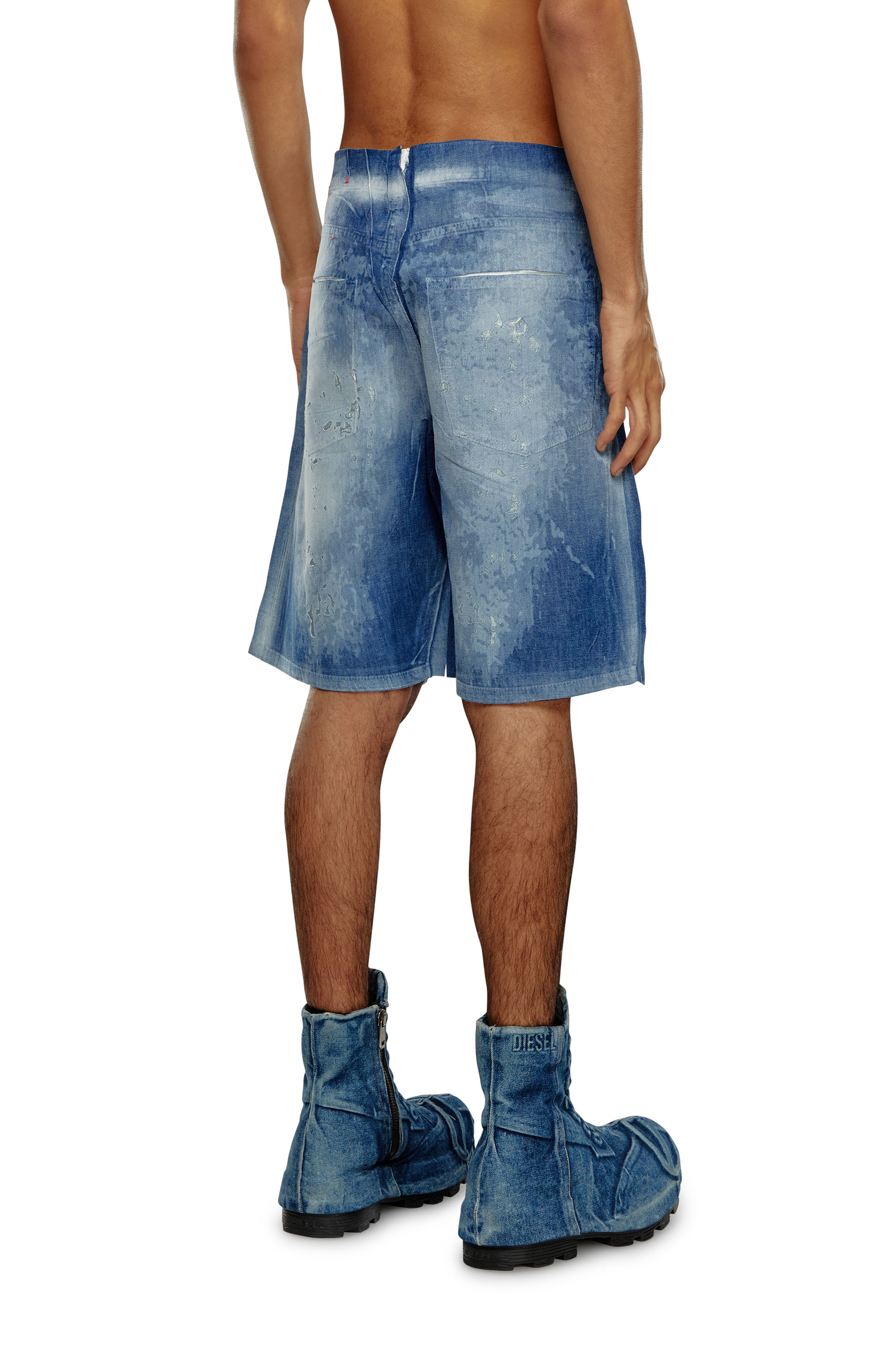 Diesel - D-SHORTY-FSE, Man Shorts in peel-off denim in Blue - Image 4