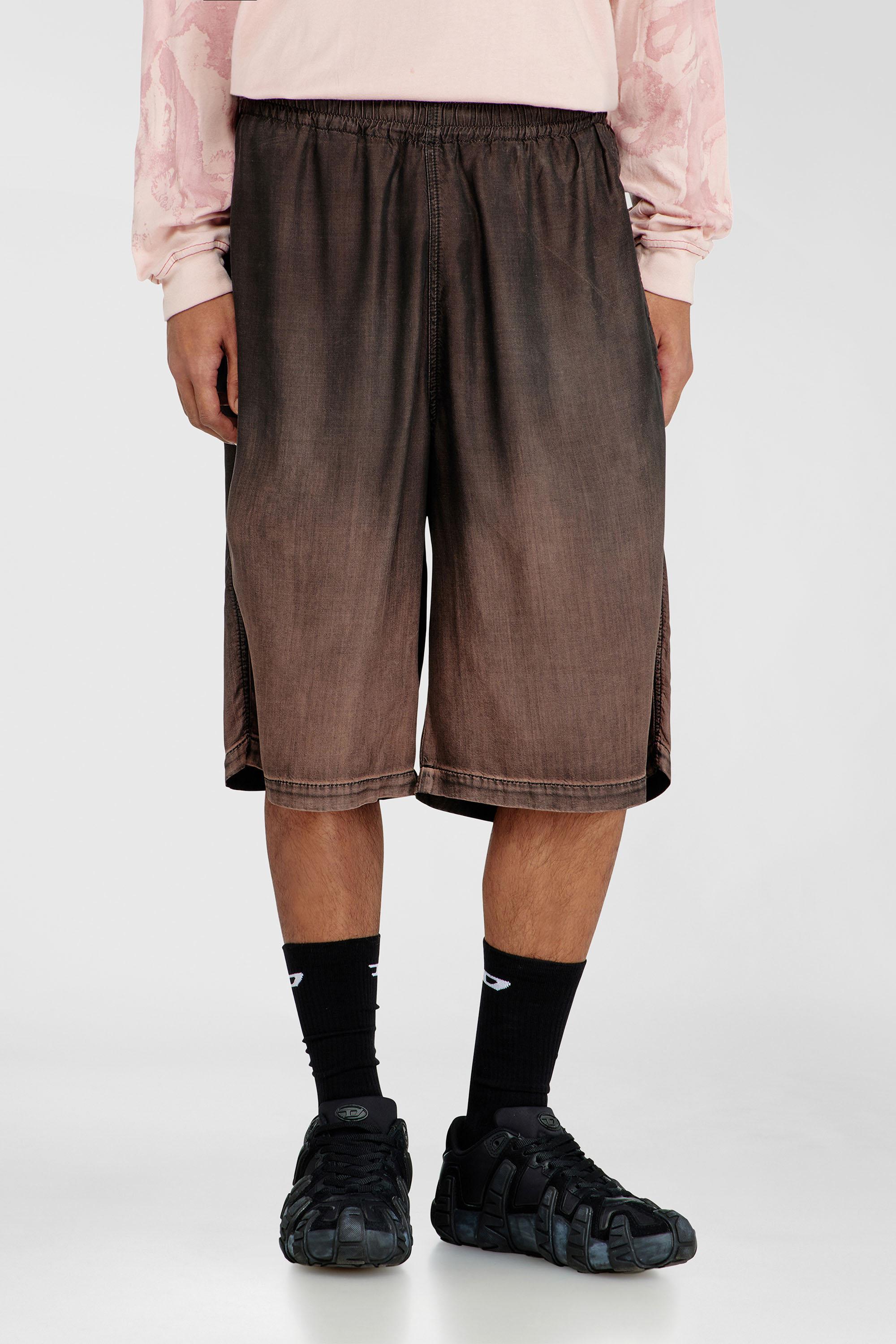 Diesel - D-RODER-SHORT-S, Unisex's Relaxed bermuda shorts in fluid coated denim in Brown - 1
