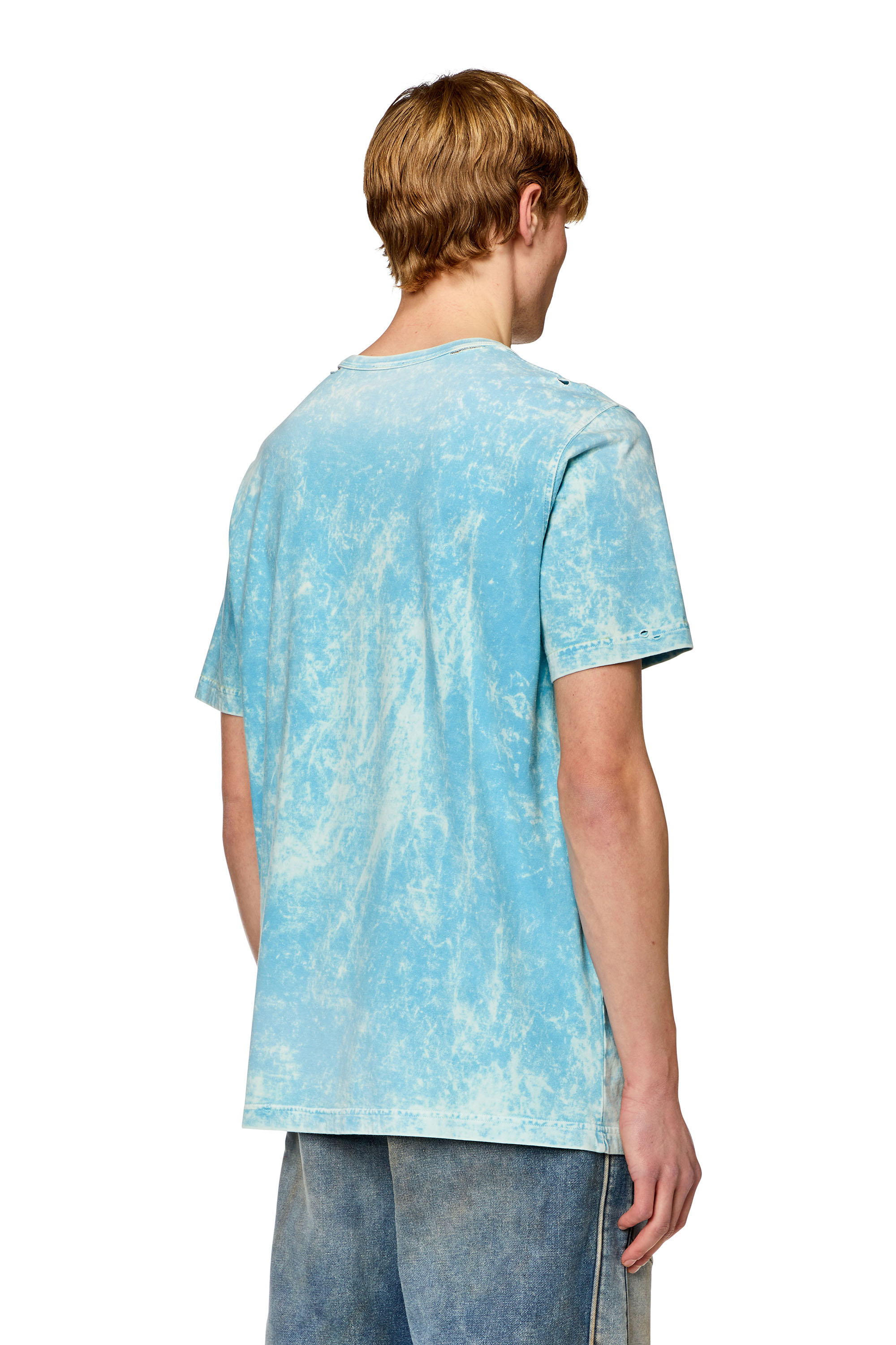 Diesel - T-JUST-N17, Man Acid-wash T-shirt with crest logo print in Blue - Image 4